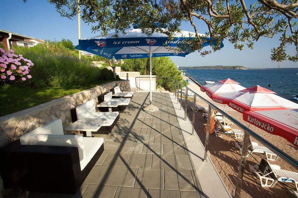 Hotel Vila 4m Ražanac Esterno foto